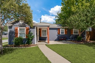 1401 Hurley Ave in Fort Worth, TX - Building Photo