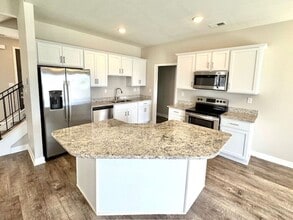 9273 Lakeside Cir S in Walls, MS - Building Photo - Building Photo