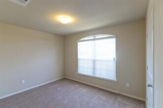 1112 Decker Dr in Fate, TX - Building Photo - Building Photo