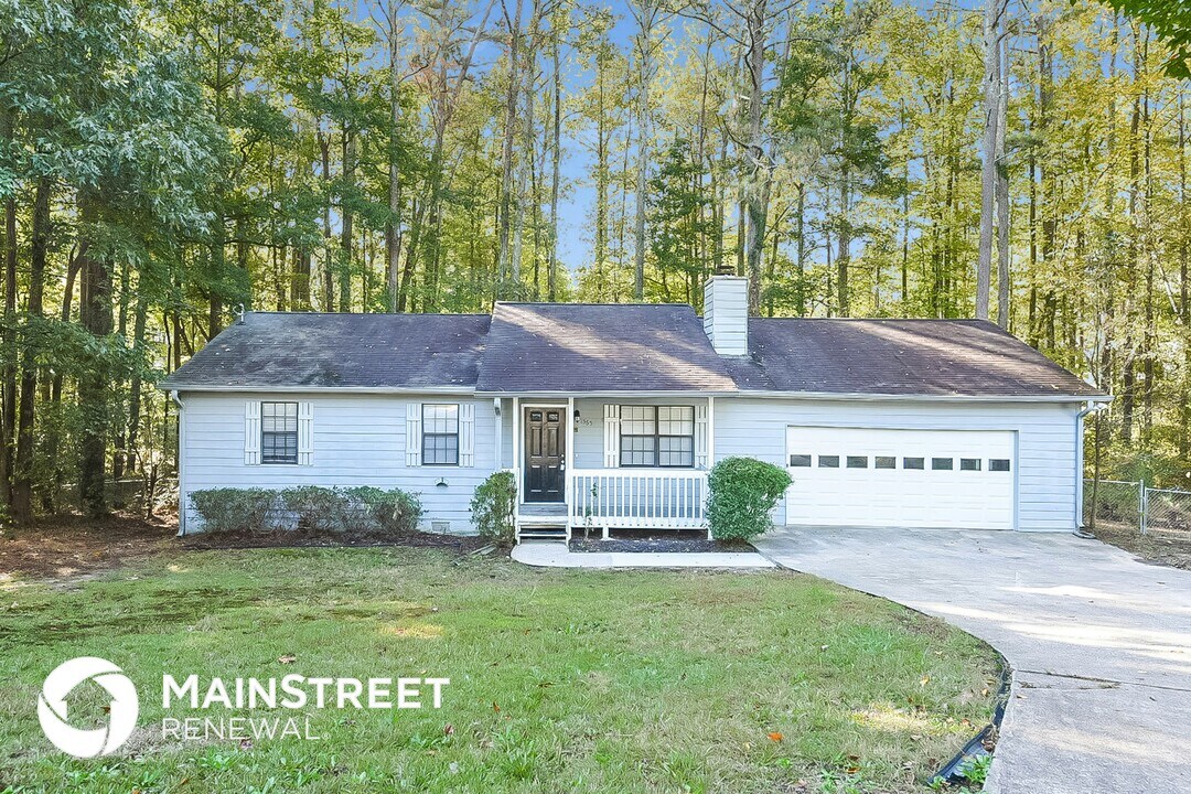 1565 Island Way in Buford, GA - Building Photo