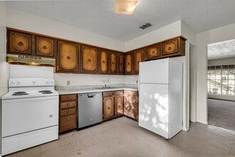 26944 E Main St, Unit 7 in West Point, MS - Building Photo - Building Photo
