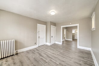 4062 S Grand Blvd in St. Louis, MO - Building Photo - Building Photo