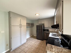 420 Beaty St in Davidson, NC - Building Photo - Building Photo
