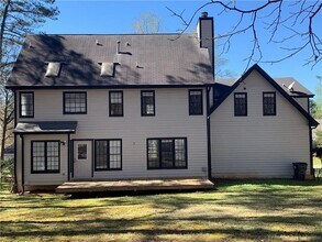 110 Price Hills Trail in Sugar Hill, GA - Building Photo - Building Photo