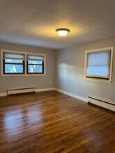 38 Vine St in Saugus, MA - Building Photo - Building Photo