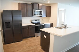 668 Buckeye Rd NE in Leland, NC - Building Photo - Building Photo