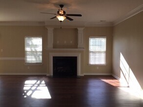 1371 Stephenshire Ct in Kernersville, NC - Foto de edificio - Building Photo