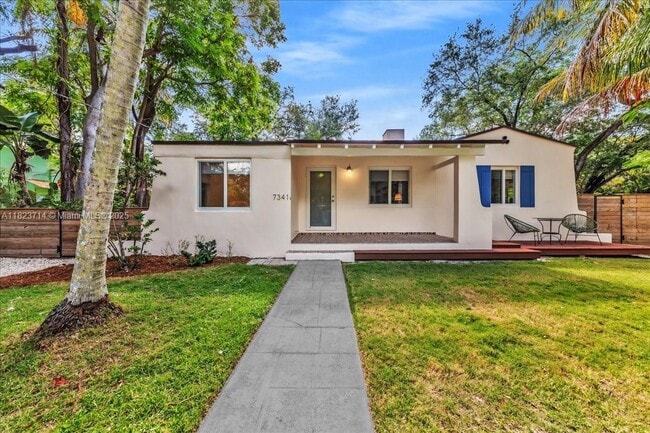 property at 7341 SW 64th Ct