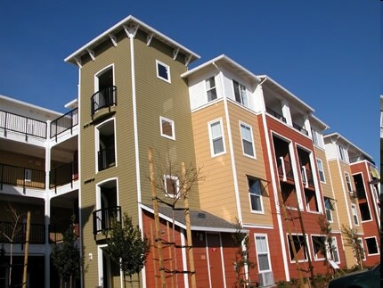 Las Ventanas in San Jose, CA - Building Photo - Building Photo