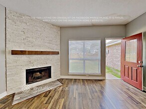 7992 Roundtable Rd in Frisco, TX - Building Photo - Building Photo