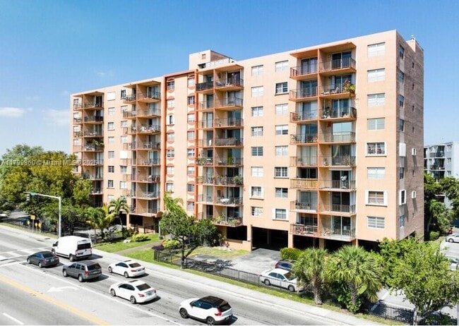 property at 1465 NE 123rd St