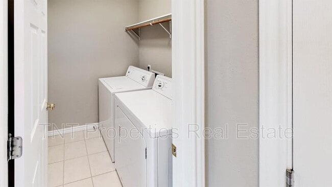 1124 Carolina St in College Station, TX - Building Photo - Building Photo