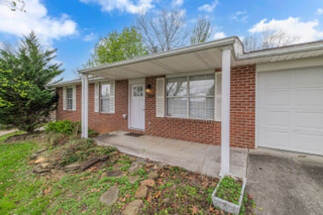6005 Morning Glory Pl in Knoxville, TN - Building Photo - Building Photo