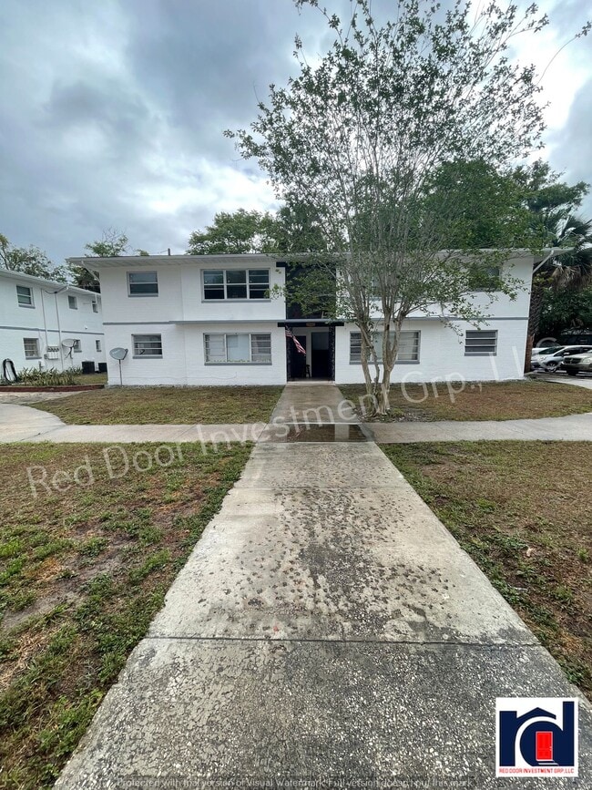 property at 316 W Howry Ave