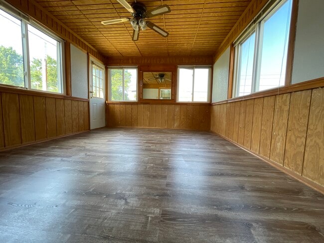 6774 Reid Dr in Parma Heights, OH - Building Photo - Building Photo