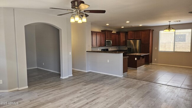 18037 W Vogel Ave in Waddell, AZ - Building Photo - Building Photo