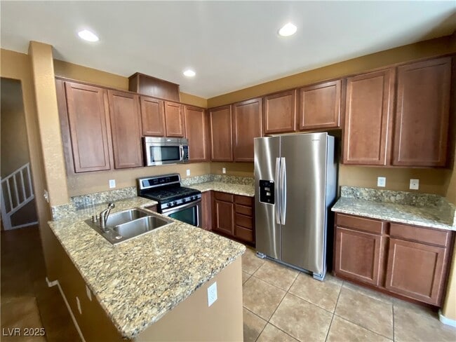 9208 Red Knoll St in Las Vegas, NV - Building Photo - Building Photo