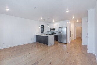 7505 Park Ave in North Bergen, NJ - Building Photo - Building Photo