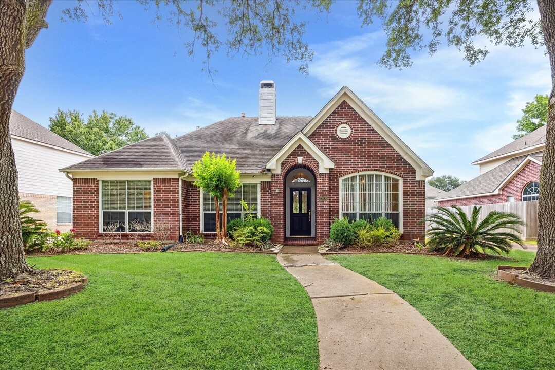 23006 Greenrush Dr in Katy, TX - Building Photo
