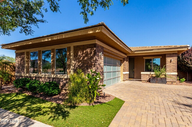 1795 S Racine Ln in Gilbert, AZ - Building Photo - Building Photo