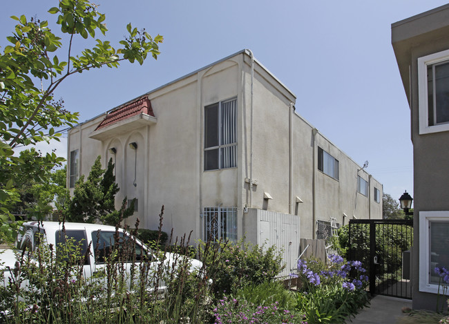 4091 Idaho St in San Diego, CA - Foto de edificio - Building Photo
