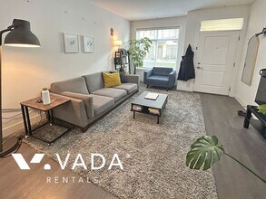 2613 E 43rd Ave in Vancouver, BC - Building Photo - Building Photo