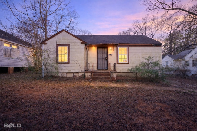 property at 1447 Alma St