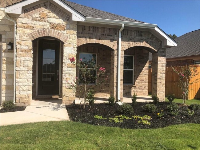4460 Arques Ave in Round Rock, TX - Building Photo - Building Photo