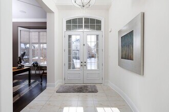 60 Adamsville Rd in Brampton, ON - Building Photo - Building Photo