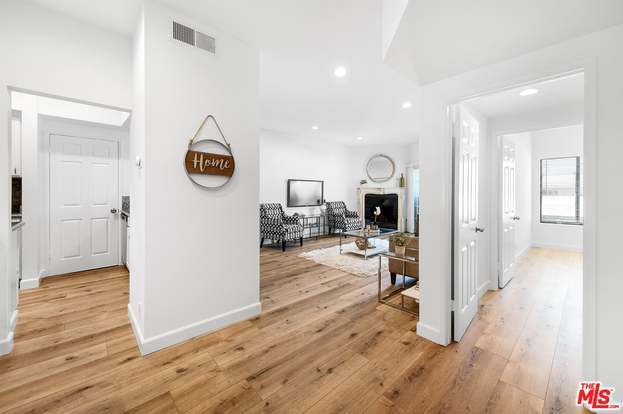 property at 1665 Federal Ave