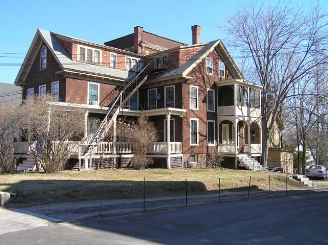 110 N State St in Concord, NH - Building Photo - Building Photo