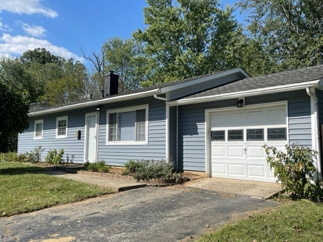 1412 Tuscarora Dr in Loveland, OH - Building Photo