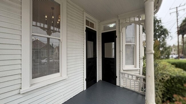 256 Nordina St in Redlands, CA - Building Photo - Building Photo