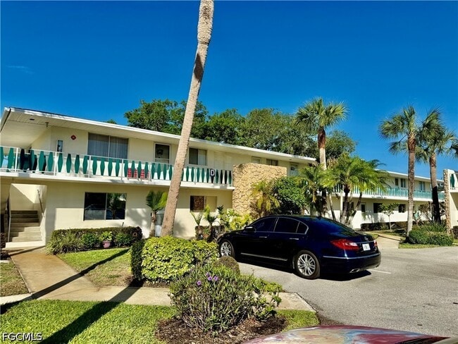 property at 343 Joel Blvd