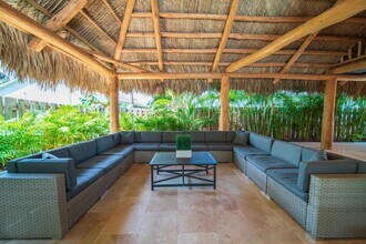 3042 Cardinal Dr in Delray Beach, FL - Building Photo - Building Photo