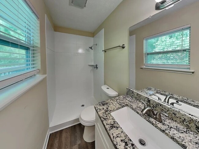 535 Transit Cir in College Park, GA - Building Photo - Building Photo