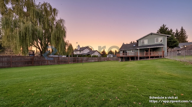 20102 106 St Ct E in Sumner, WA - Building Photo - Building Photo