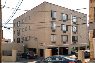 Columbia House in Edgewater, NJ - Building Photo - Building Photo