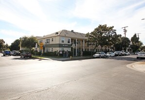 Park Cherokee Apartments in Los Angeles, CA - Building Photo