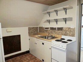 5 Madison St in Marlborough, MA - Building Photo