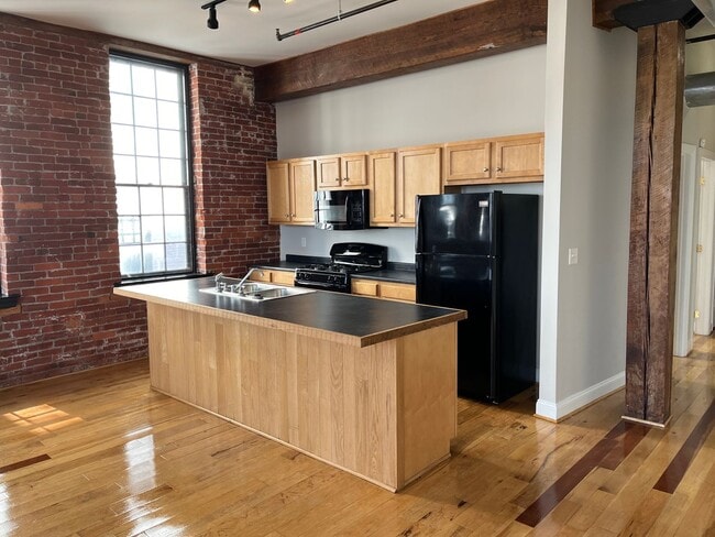 property at 265 N Queen St