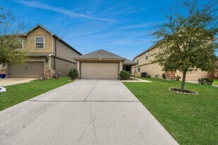 10306 White Fir Villa Ave in Houston, TX - Building Photo