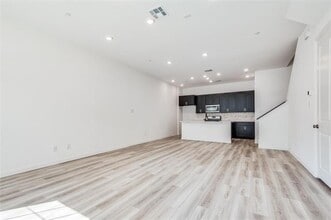 9915 Schramm St in Irving, TX - Building Photo - Building Photo