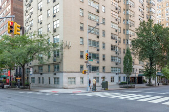 35 Park Ave in New York, NY - Building Photo - Building Photo