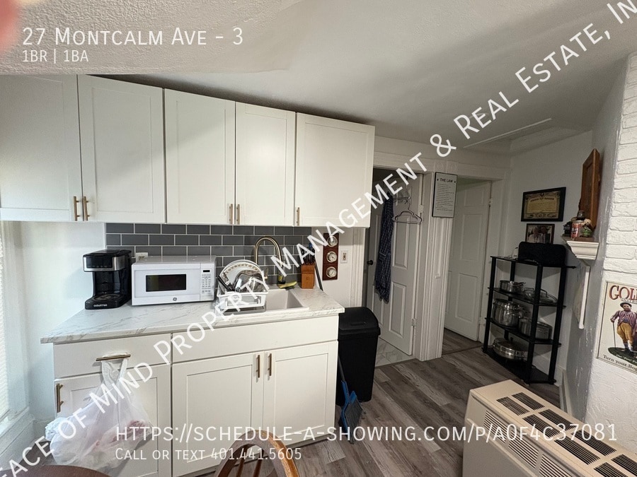 27 Montcalm St in Woonsocket, RI - Foto de edificio