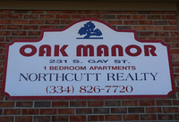 Oak Manor in Auburn, AL - Foto de edificio - Building Photo