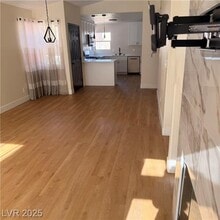7909 Mt Shasta Cir in Las Vegas, NV - Building Photo - Building Photo