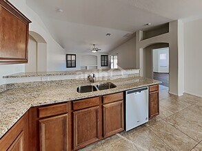 3429 E Crescent Way in Gilbert, AZ - Building Photo - Building Photo