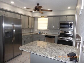 1706 NW Gray Warr Pl in Lawton, OK - Building Photo - Building Photo