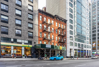 442 Tenth Avenue in New York, NY - Building Photo - Building Photo